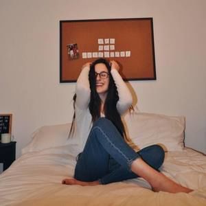 Meet your Posher, Carly